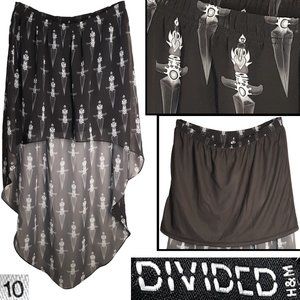 Dagger print mini w/sheer mullet skirt overlay